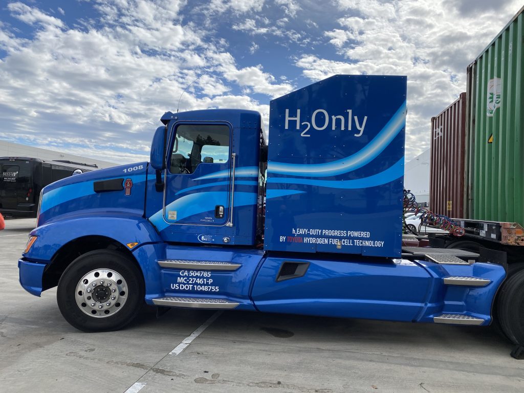 The Future of Road Transport: Hydrogen Trucks in Australia